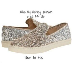 Blue by Betsey Johnson Sneaker Shoe Gold Glitter Size 5.5 US New In Box